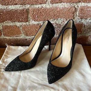 Sparkling beautiful black stilettos!